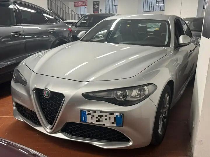 Alfa Romeo Giulia 2.2 Turbodiesel 150 CV Super