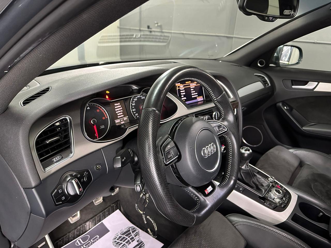 Audi A4 Avant 2.0 TDI 177CV S-line