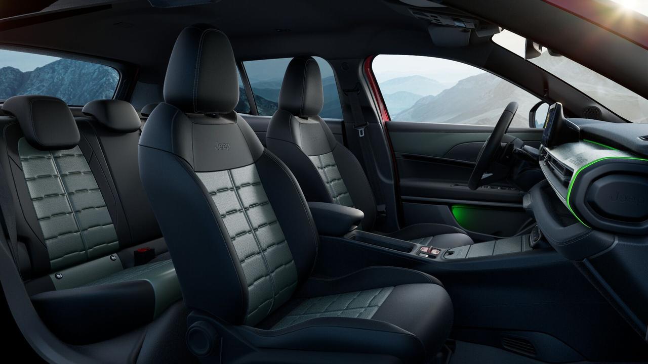 JEEP Avenger Avenger 1.2 Turbo 145 CV e-Hybrid ...