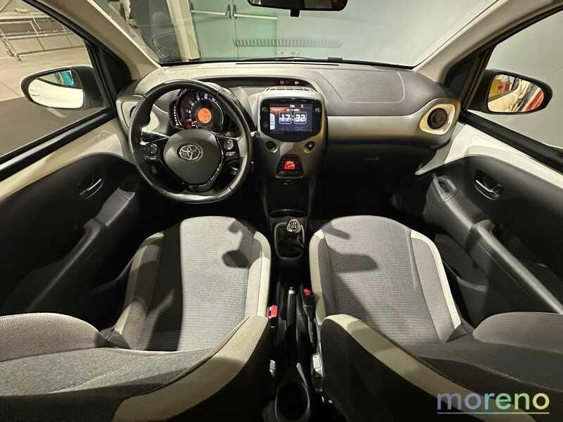 Toyota Aygo 1.0 72 CV x-play