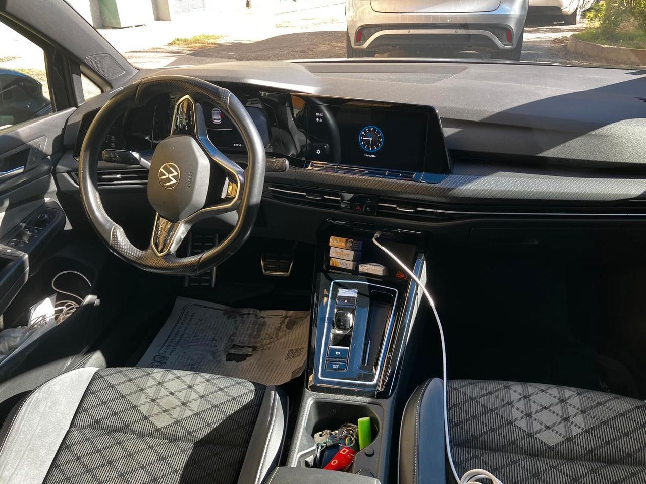 VW Golf 2.0 TDI 150 CV DSG SCR R-Line unipro uff ITA