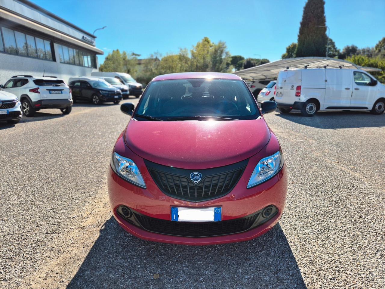 Lancia Ypsilon 1.0 FireFly 5 porte S&S Hybrid Silver