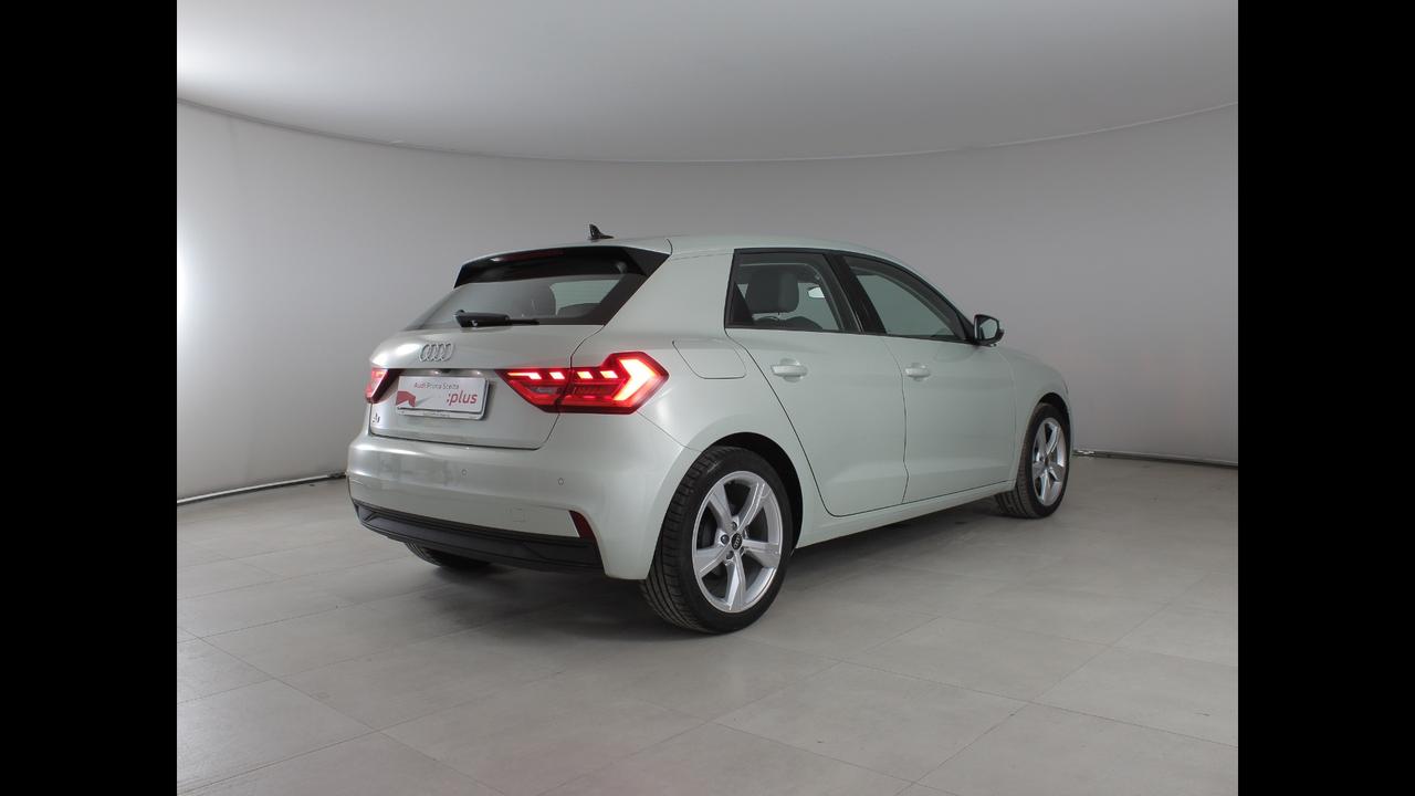 AUDI A1 II 2019 Sportback - A1 Sportback 25 1.0 tfsi Admired s-tr
