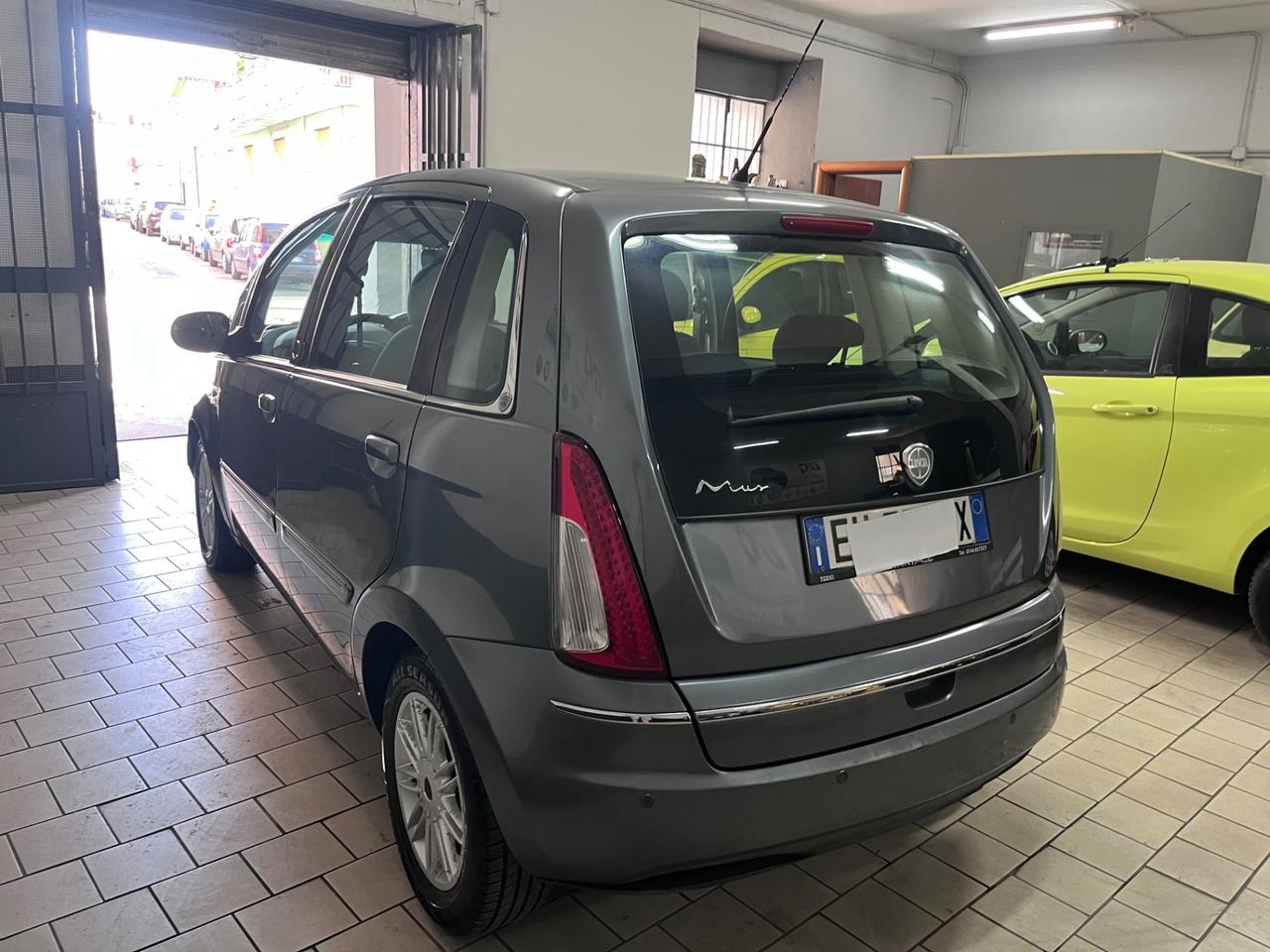 Lancia MUSA 1.3 Mjt 95 CV Gold 2011
