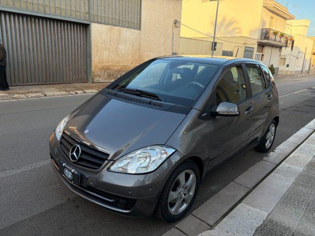 MERCEDES-BENZ A 160 CDI BlueEFFICIENCY Elegance