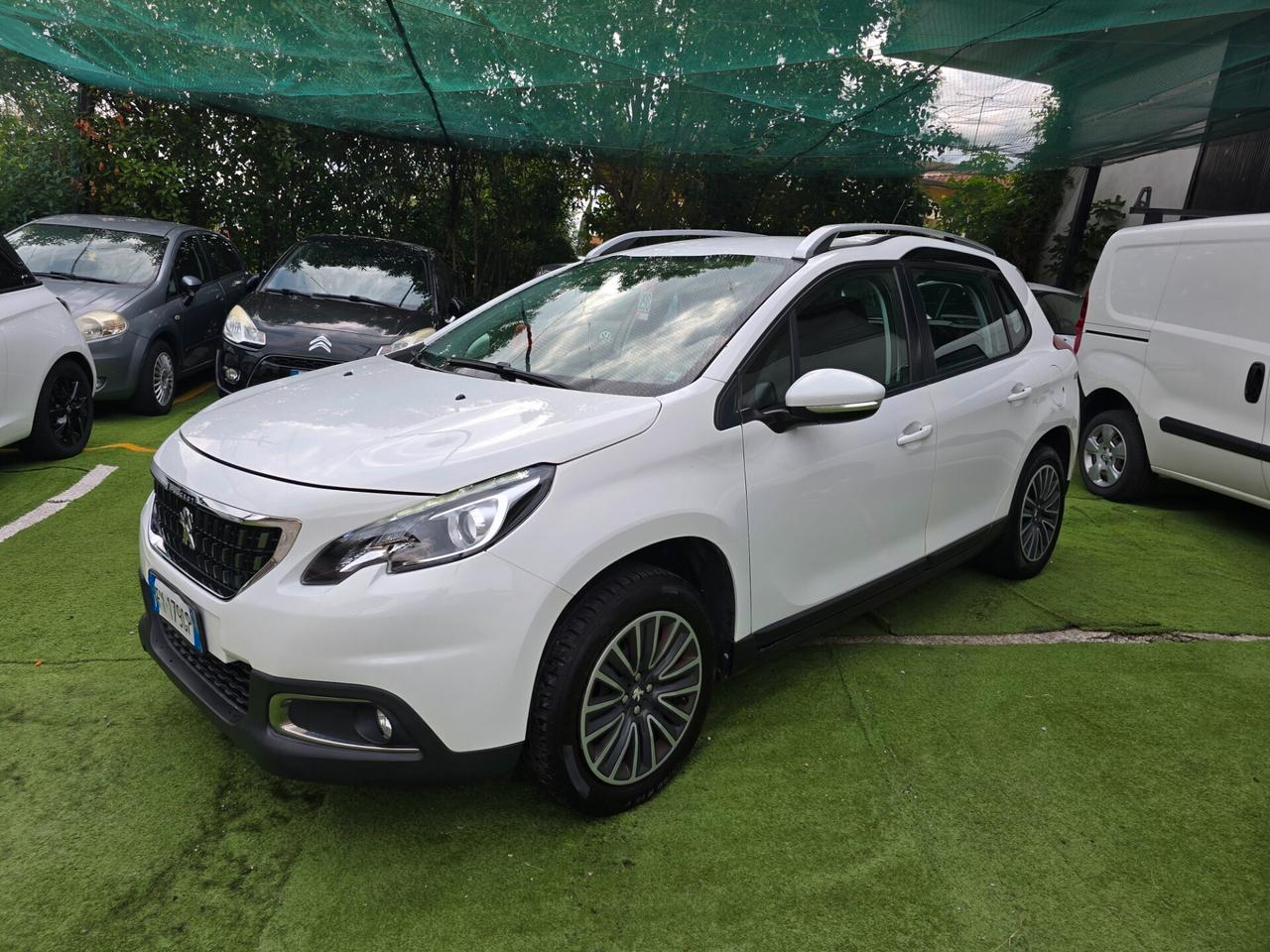 Peugeot 2008 1.2BZ/GPL 82CV 140000KM-2019
