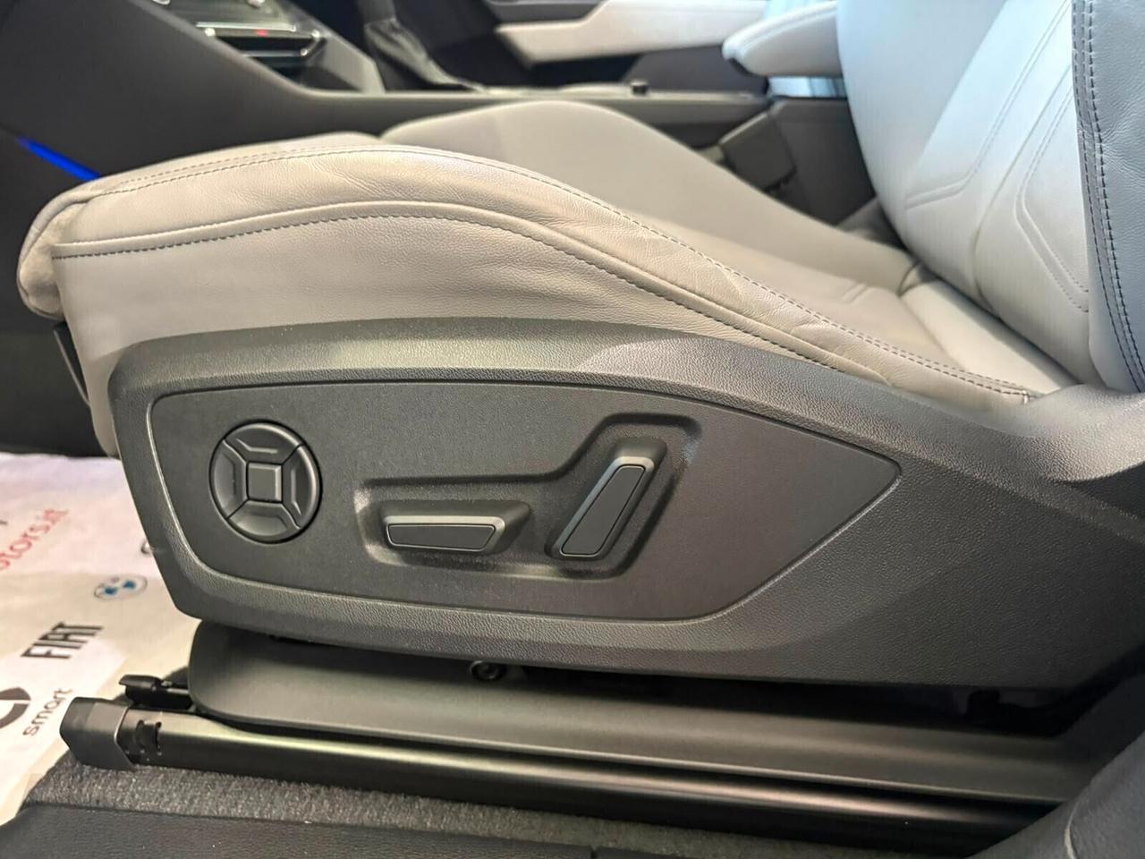 Audi Q3 SPB 40 TDI quattro Identity Black S line Edition