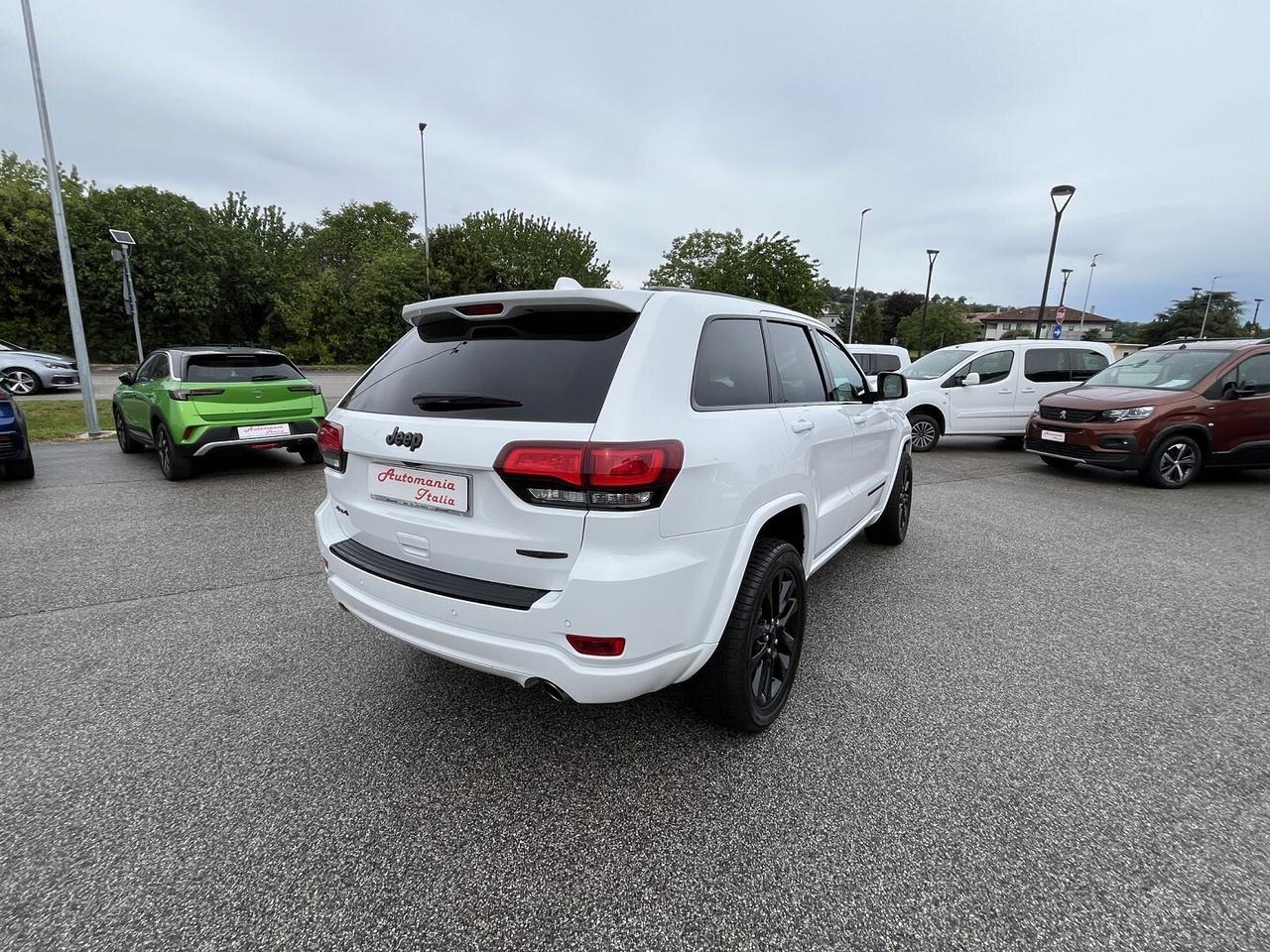 JEEE GRAND CHEROKEE 3000 TDI 4X4 AUT. NIGHT EAGLE