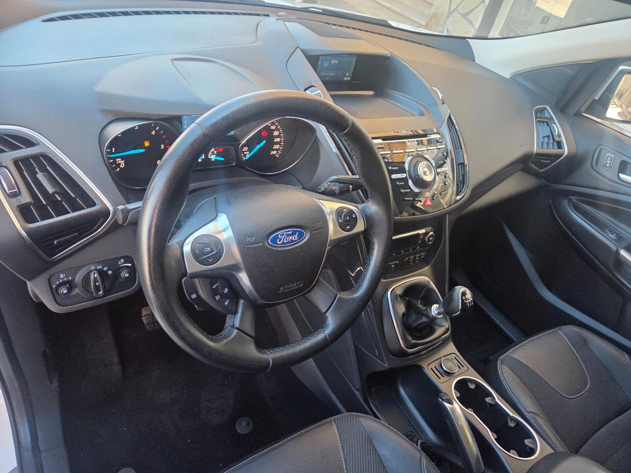 FORD KUGA 2.0 TDCI 140 CV TITANIUM KM CERTIF