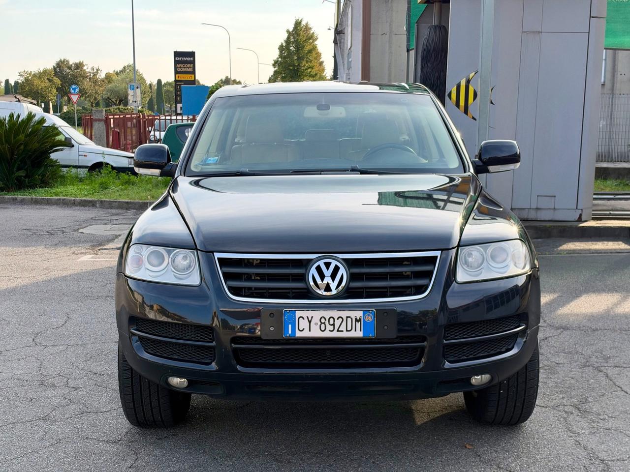 Volkswagen Touareg 3.0 V6 TDI DPF tiptronic