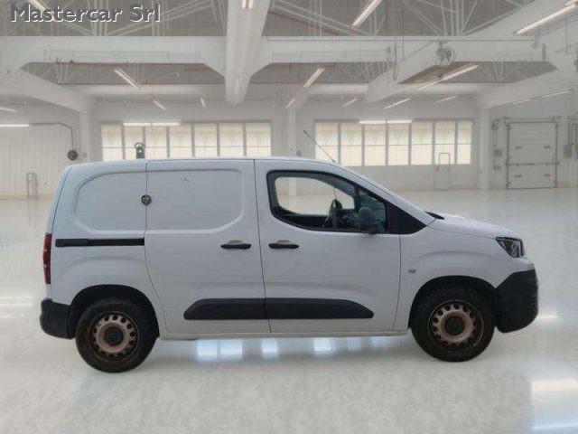 PEUGEOT Partner 1.5 BLUEHDI 130CV PREMIUM L1 - FX413DV