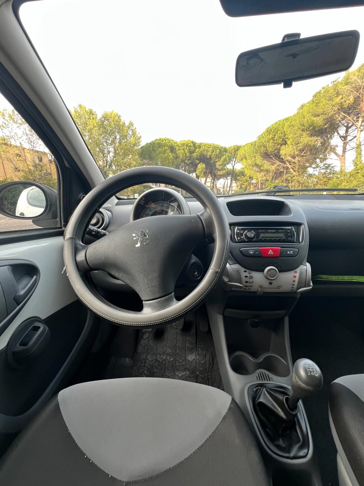 ADATTA PER NEOPATENTATI Peugeot 107 1.0 68CV 5p. Desir