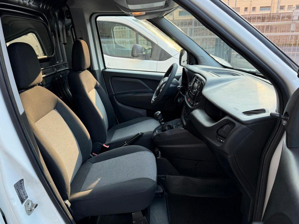 Fiat Doblo Cargo 1.6 M-Jet 105 CV LOUNGE S&S ATTREZZATO