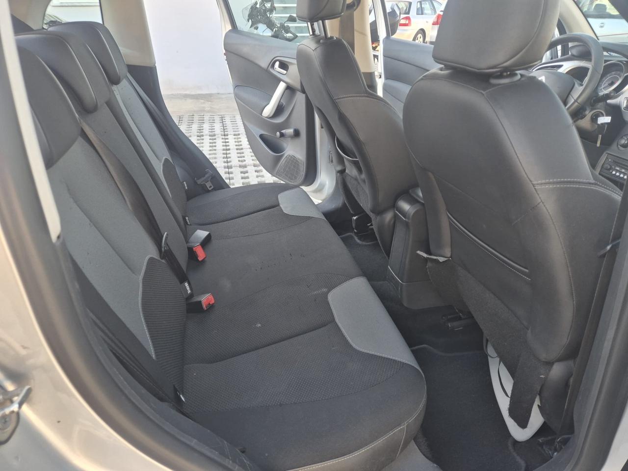 Citroen C3 1.1 Exclusive tetto panoramico