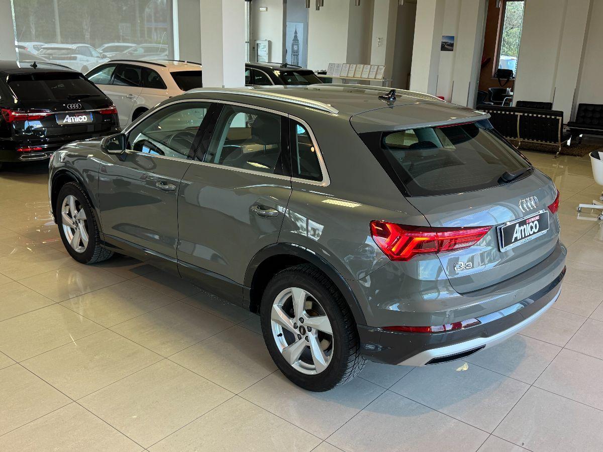 AUDI Q3 2.0 TDI S-tronic Advanced 2022