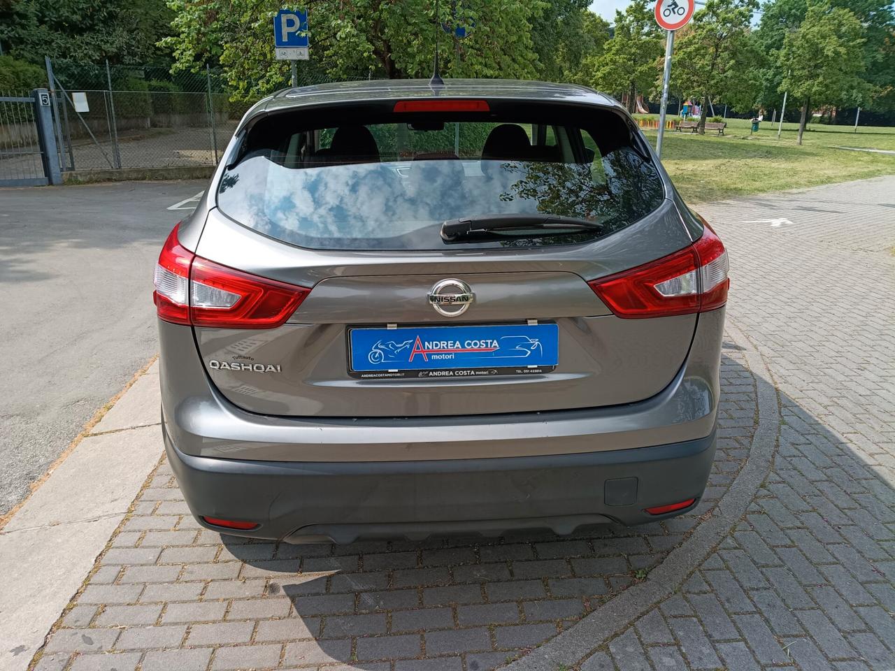 Nissan Qashqai 1.2 DIG-T Visia