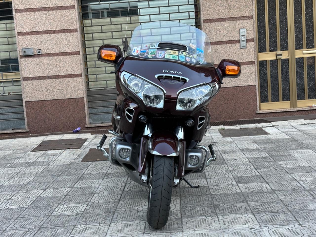 Honda Goldwing 1800 tua a soli 131€ al mese