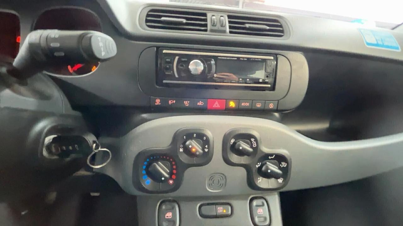 Fiat Panda 1.0 FireFly S&S Hybrid City Cross