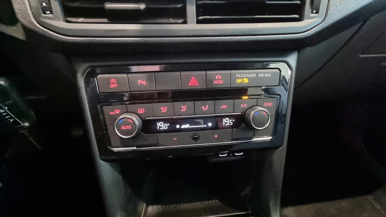 Volkswagen T-Cross 1.0 TSI Sport R-Line