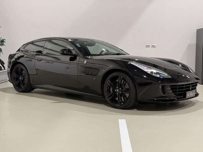 Ferrari GTC4Lusso GTC4Lusso - Sollevatore