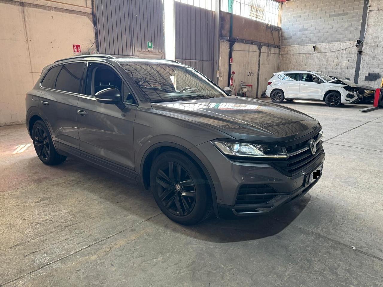 Volkswagen Touareg 3.0 V6 tdi 231cv tiptronic MOTORE KO