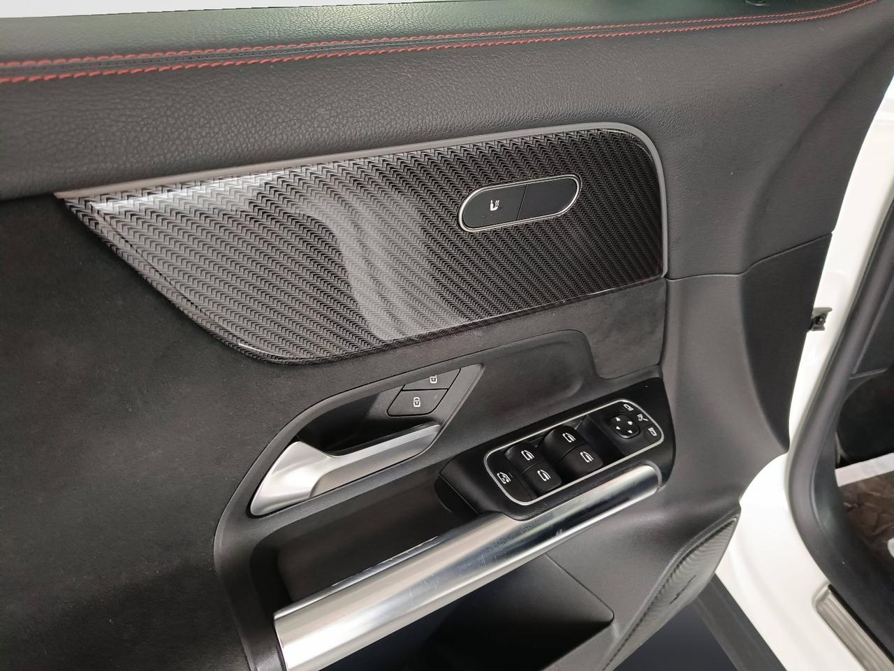 Mercedes-Benz GLA-H247 2020 - GLA 200 d Premium auto