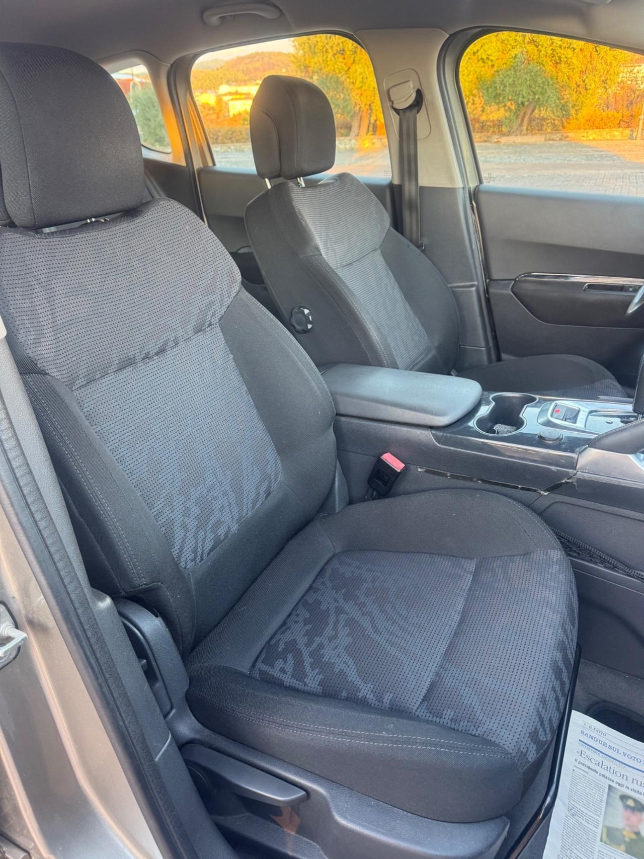 Peugeot 3008 1.6 HDi 112CV 2011