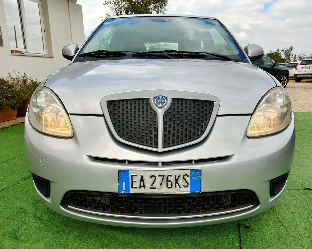 Lancia Ypsilon 1.4 16V Platino - 2010