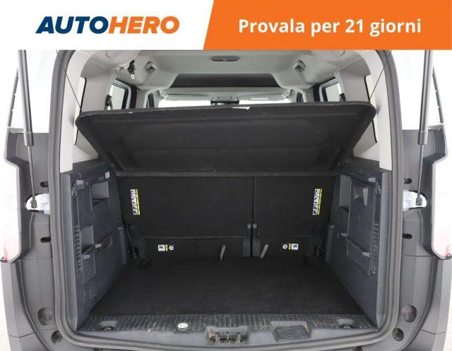 FORD Tourneo Courier 1.0 EcoBoost Titanium