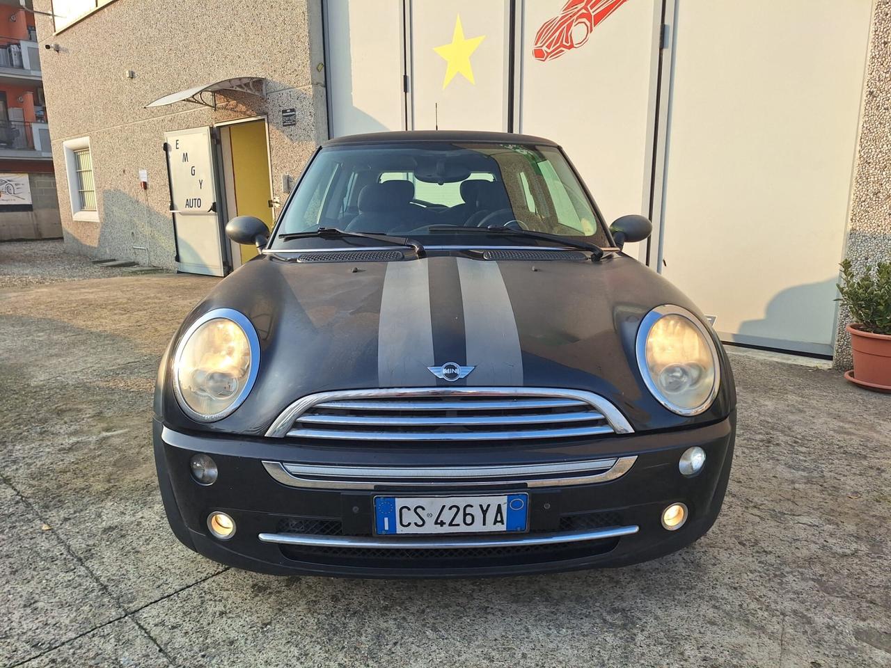 Mini One DE LUXE 1.6b 16v euro 4