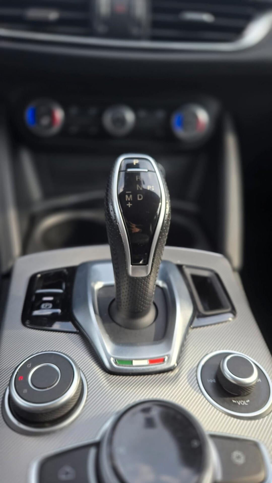 Alfa Romeo Stelvio 2.2 t Veloce Q4 210CV auto Pelle Uff Italy Led USB