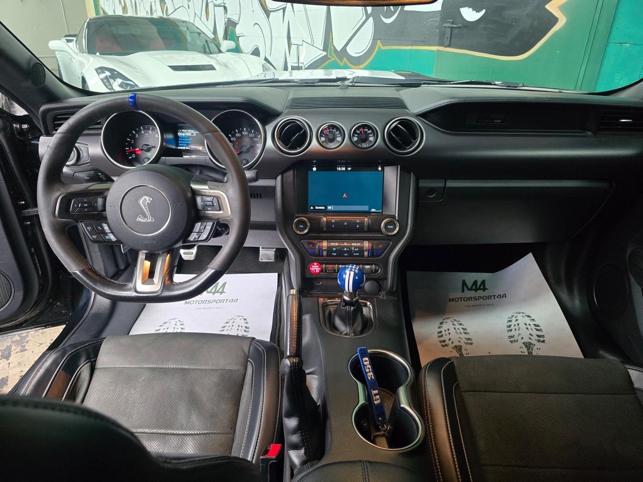 Ford Mustang Shelby GT350 5.2 V8