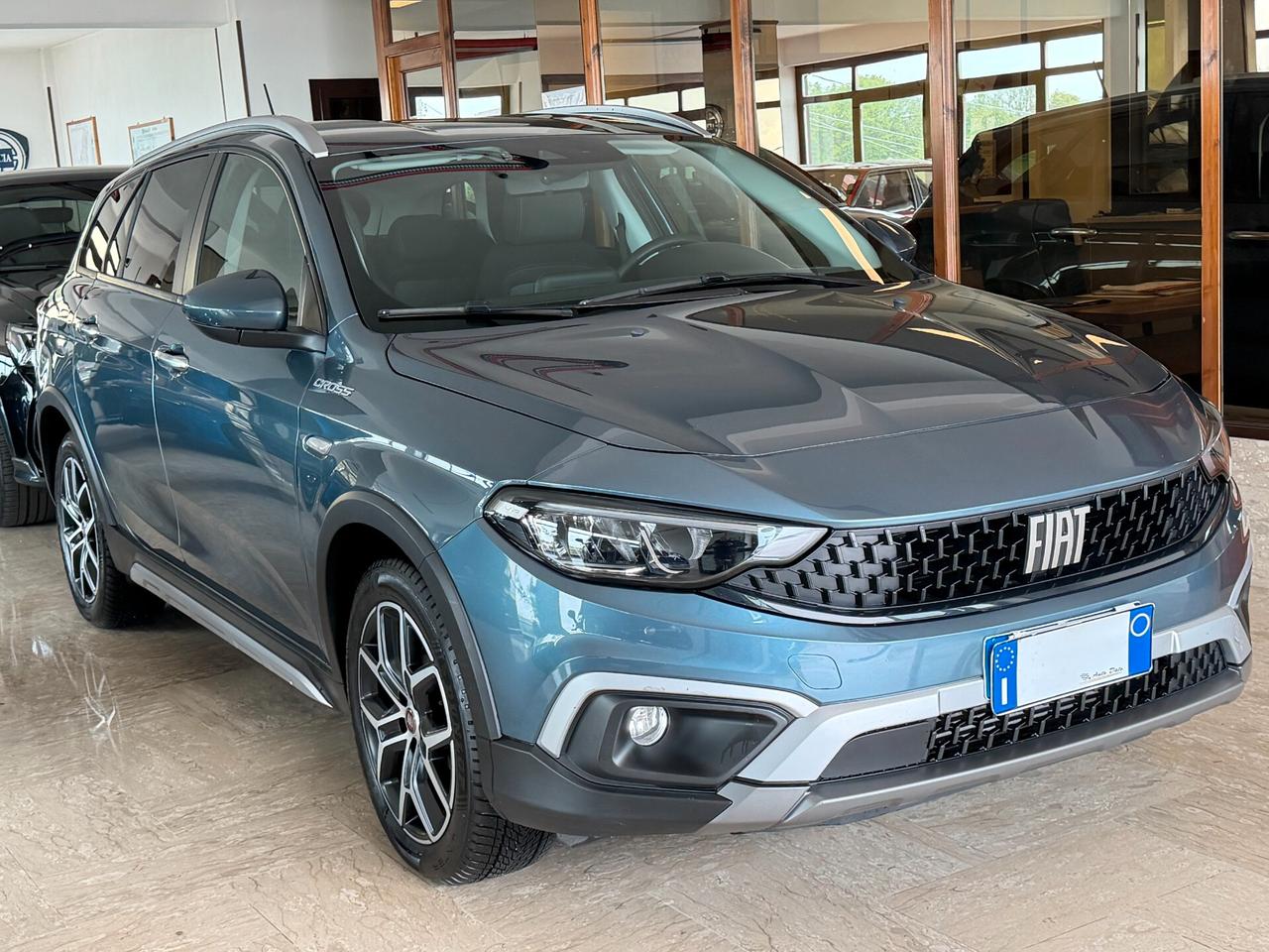 Fiat Tipo SW 1.6 M.JET 130 cv. CROSS