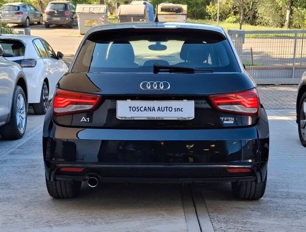 Audi A1 1.0 TFSI ultra S LINE 45.000km