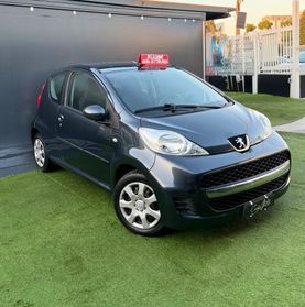 Peugeot 107 1.0 Benzina 68 cv Sweet Years 2009