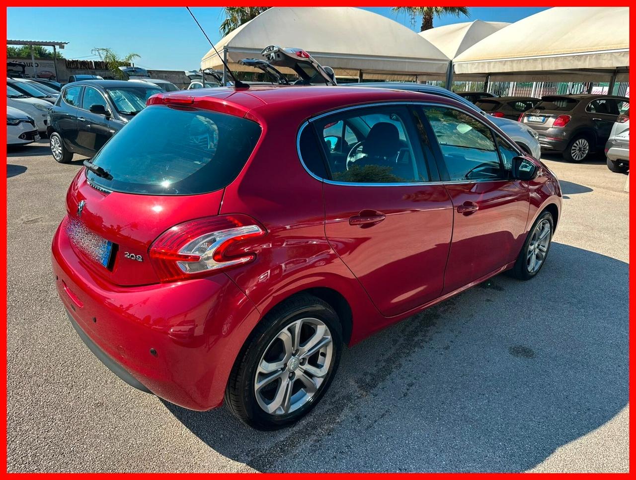Peugeot 208 1.4 HDi 68 CV 5P. Allure CON 120MILA KM