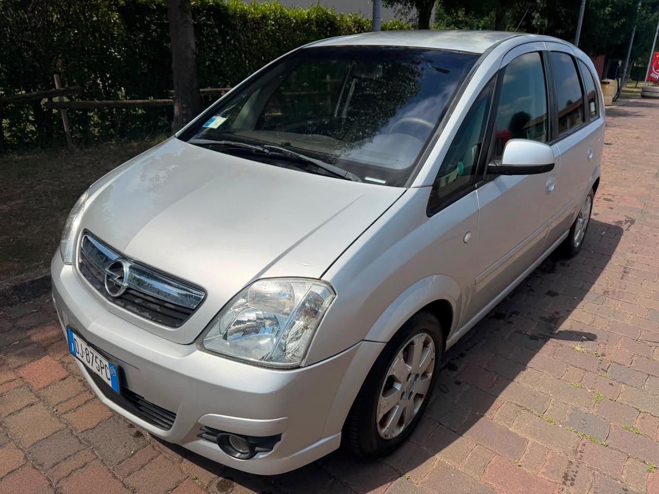 Opel Meriva 1.4 16V Cosmo GPL