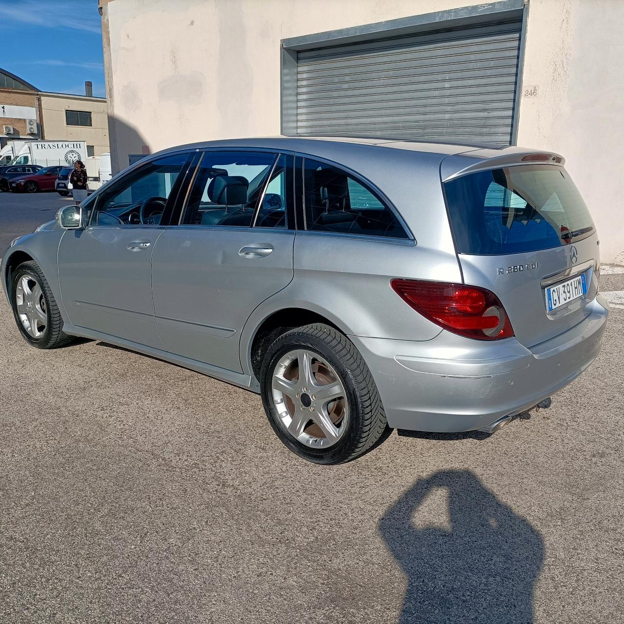 Mercedes R280CDI 4MATIC SPORT 6POSTI