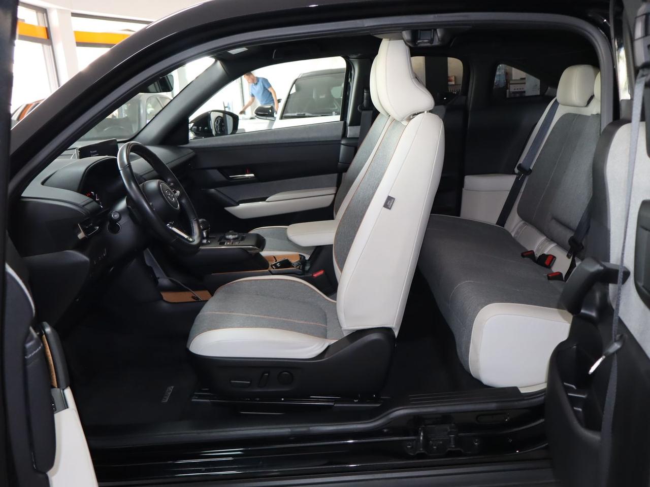 Mazda MX-30 Makoto e-Skyactiv R-EV PHEV 170 #50409