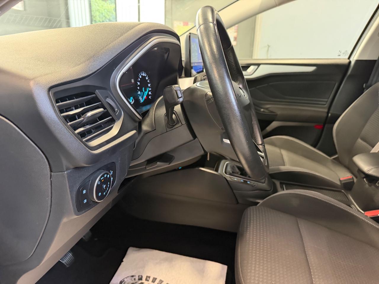 Ford Focus 1.5 EcoBlue 120 CV SW ST-Line