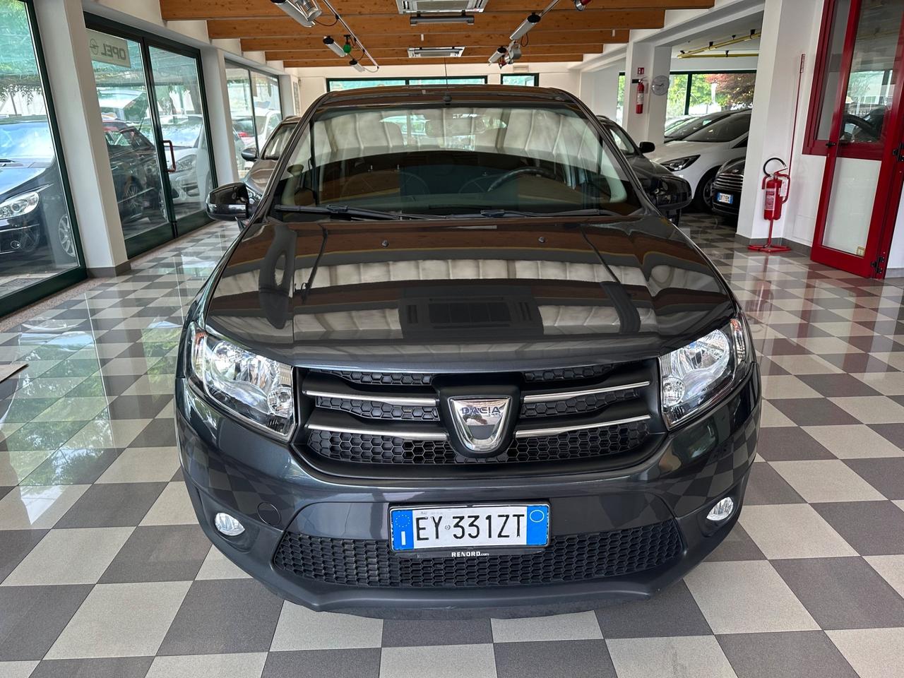 Dacia Sandero 1.2 GPL 75CV Extra Neopatentati