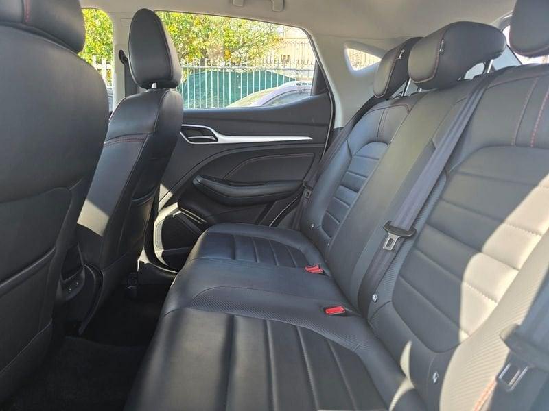 MG ZS 1.5 VTi-TECH LUXURY PLUS