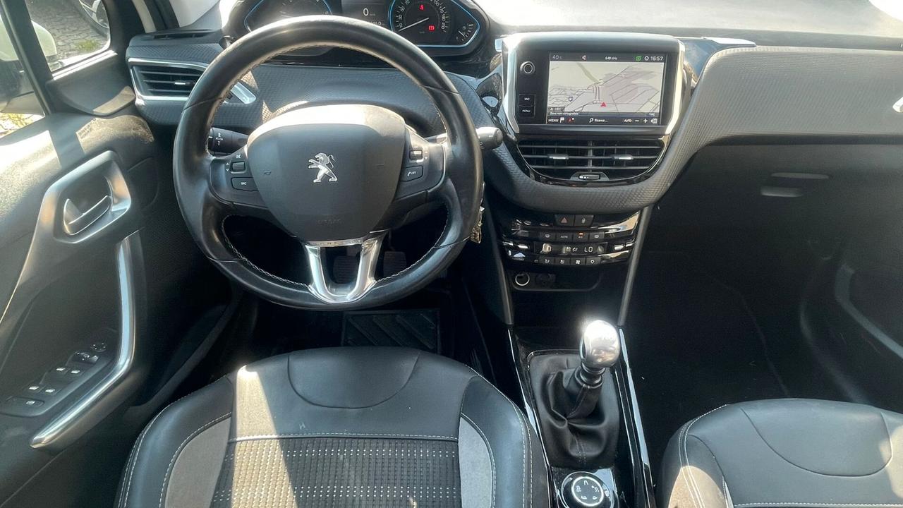 Peugeot 2008 BlueHDi 100 Allure