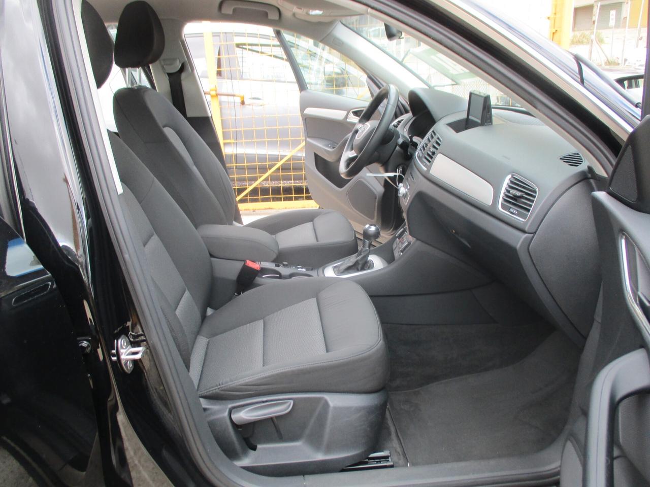 Audi Q3 2.0 TDI 120 CV S tronic PARI AL NUOVO