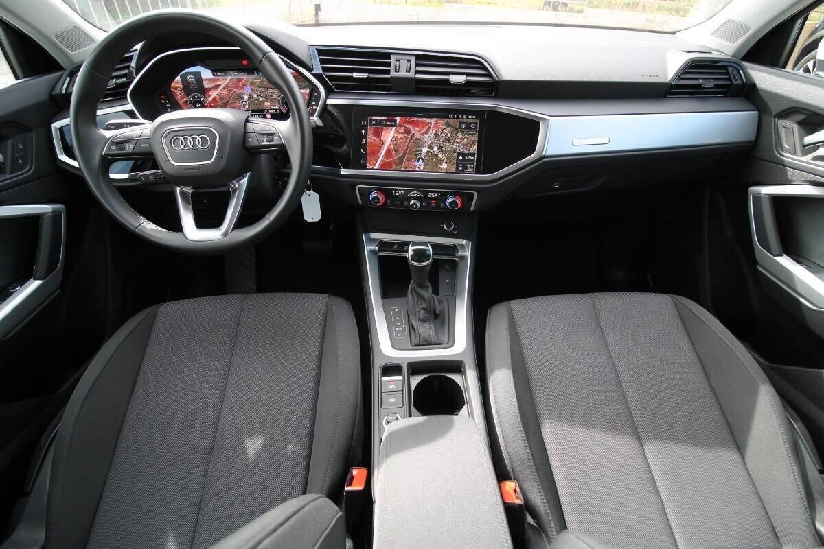 Audi Q3 35 TDI S tronic Business Advanced 2024