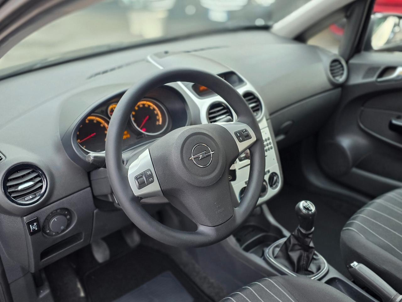 Opel Corsa 1.2 80CV 5 porte GPL-TECH Enjoy