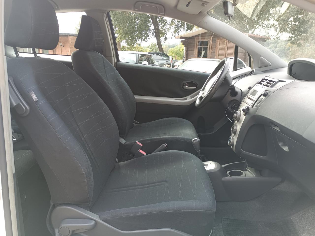 Toyota Yaris 1.0 3 porte