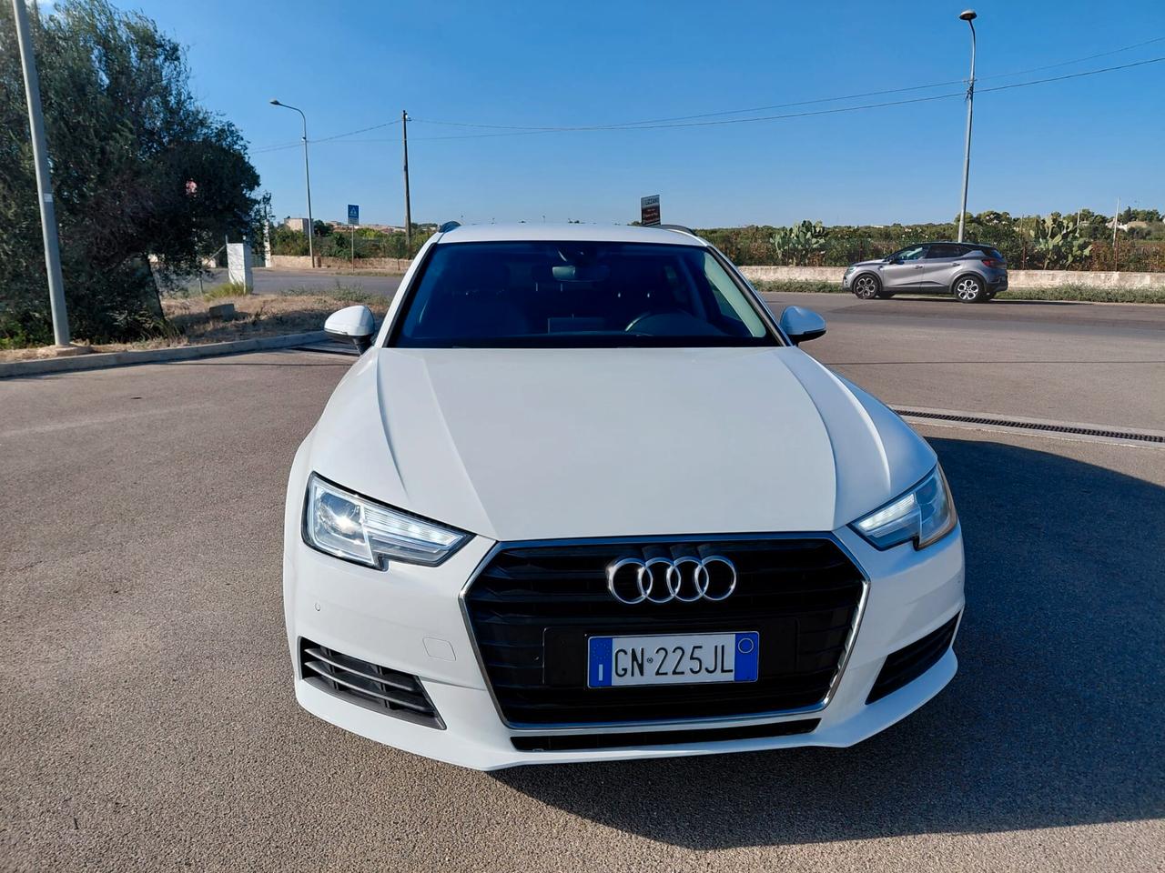 Audi A4 Avant 2.0 TDI 150 CV ultra S tronic