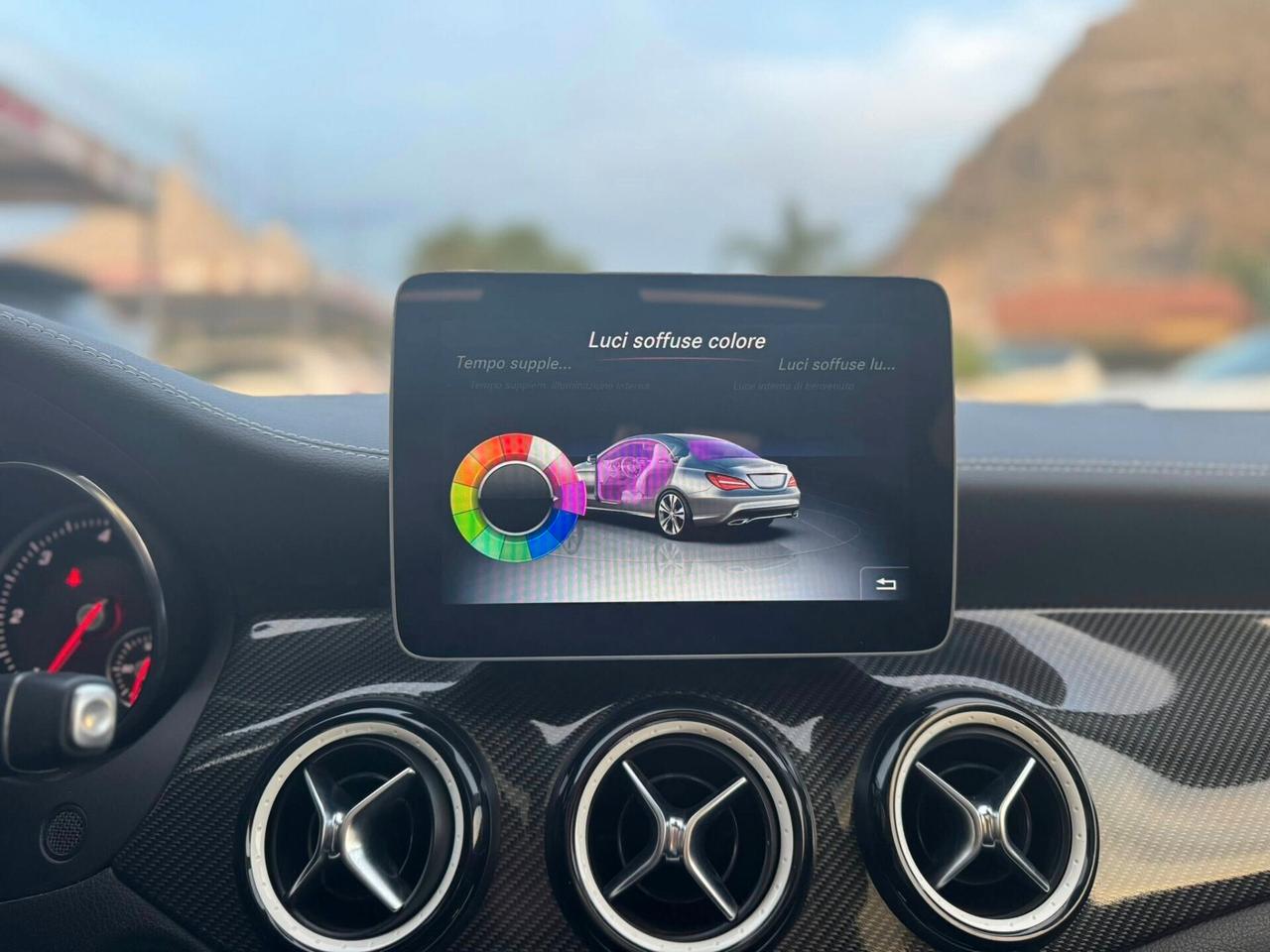Mercedes-benz CLA 200 d Automatic Premium