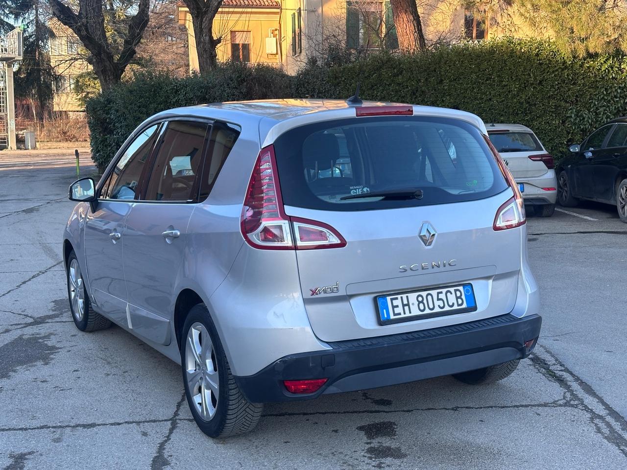 Renault Scenic Scénic X-Mod 1.6 Gpl Attractive